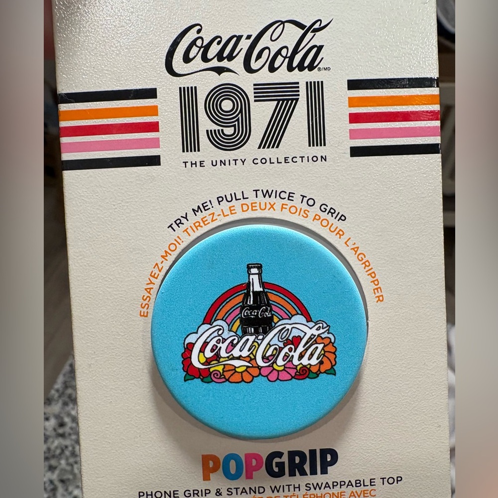 Coca Cola PopSocket 1971 The Unity Collection Limited Edition - Picture 3 of 5
